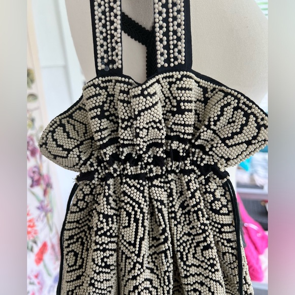 Beaded satchel, unbranded but beautiful black and white design.Drawstring top… - Picture 3 of 8